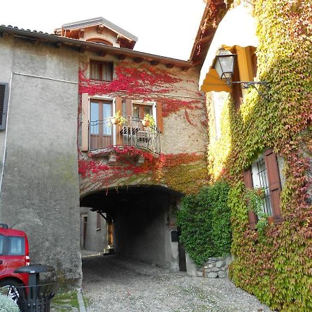 Vila The House On The Bridge- La Casa Sul Ponte Menaggio Exteriér fotografie